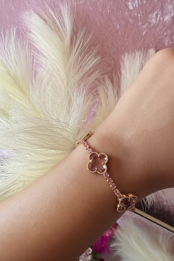 Golden Clover Bracelet (Light Pink)