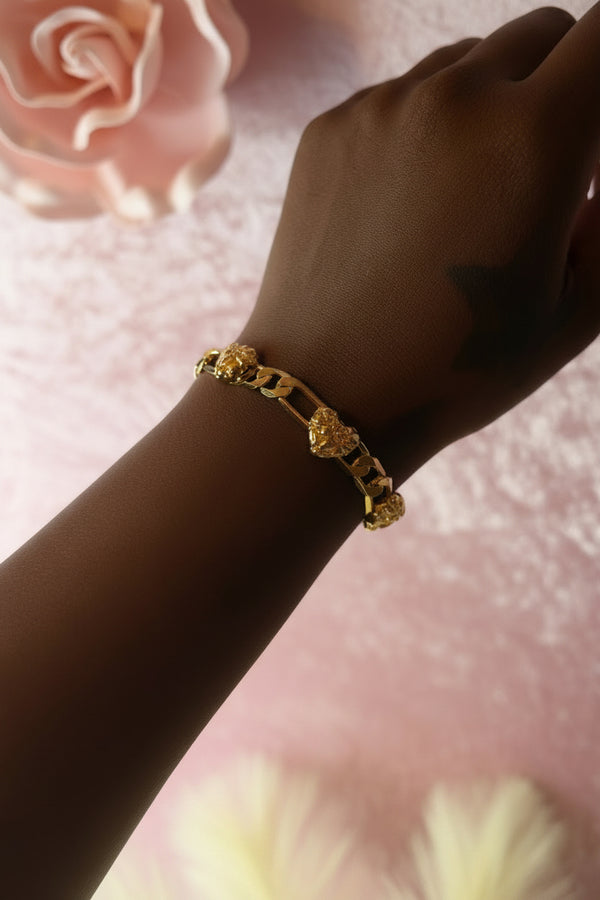 Golden Heart Link Bracelet