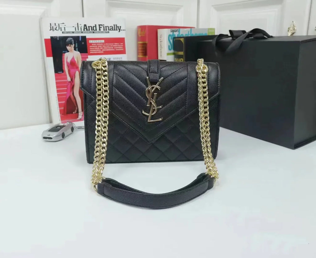 Women’s Cloud Style Leather Handbag