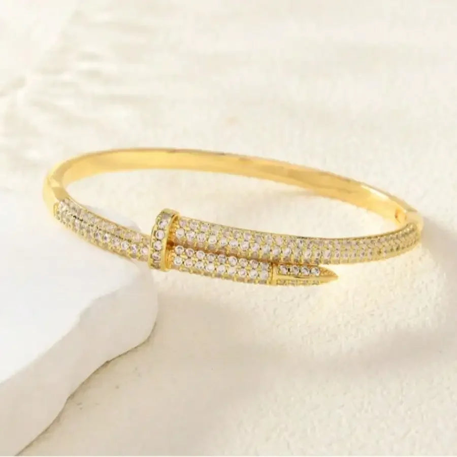 Elegant Zirconia Buckle Cuff Bracelet