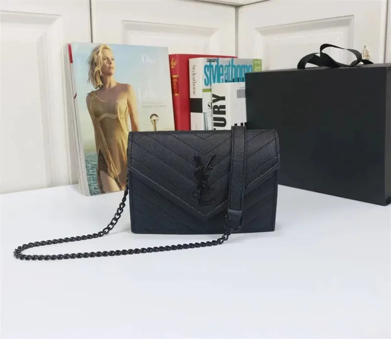 Women’s Cloud Style Leather Handbag